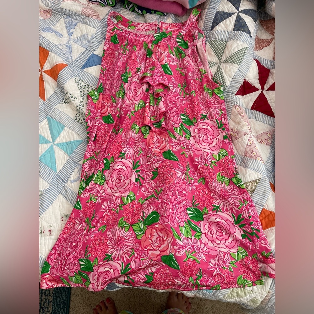 Lilly Pulitzer Size 8 Silk Sleeveless Halter Top Blouse Ruffle Pink Roses Floral